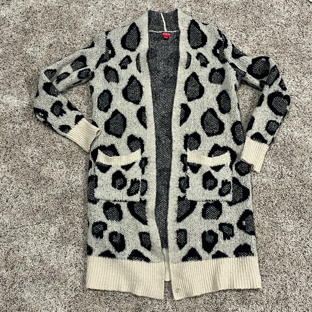 GUESS ANIMAL PRINT CARDIGAN